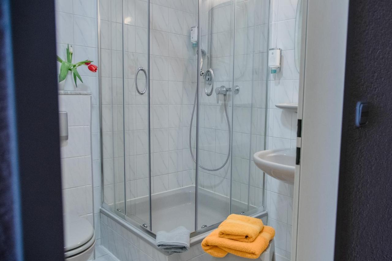 Hotel Mueller Гентин Экстерьер фото