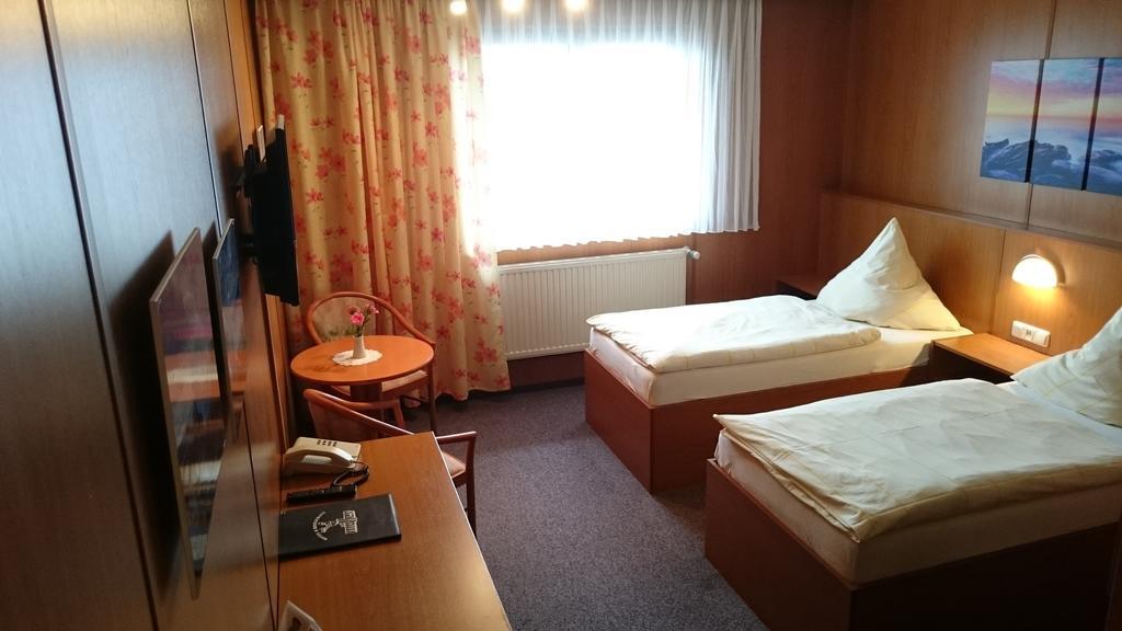 Hotel Mueller Гентин Номер фото
