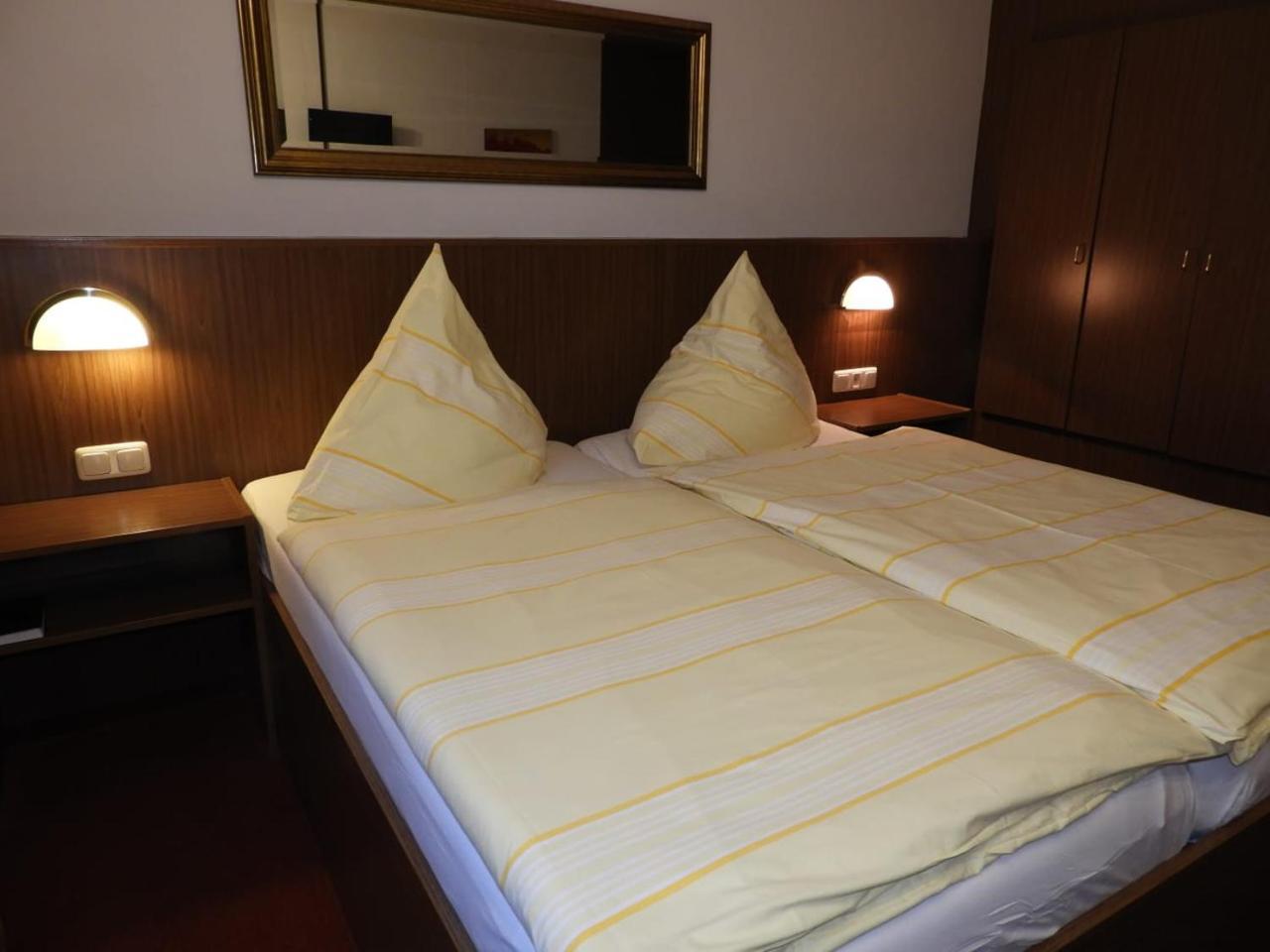 Hotel Mueller Гентин Экстерьер фото